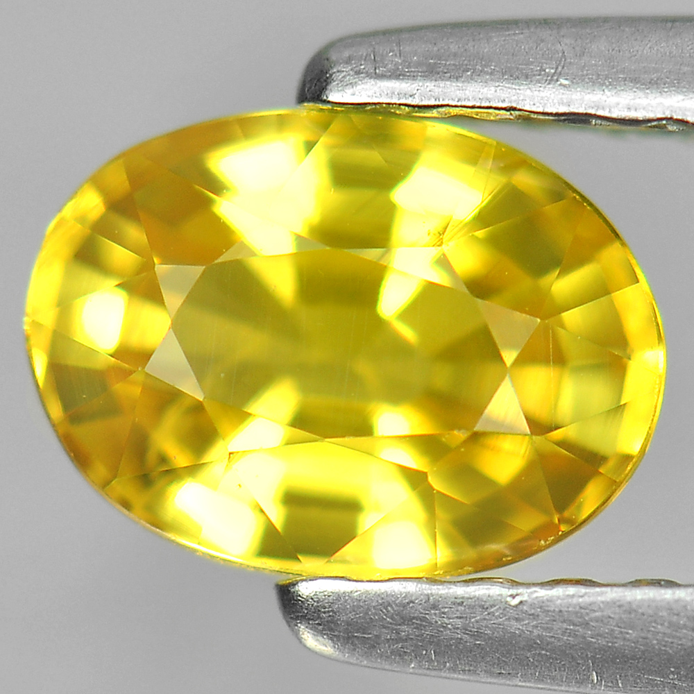 1.06 Ct. Delightful Oval Shape Natural Yellow Sapphire Gemstone