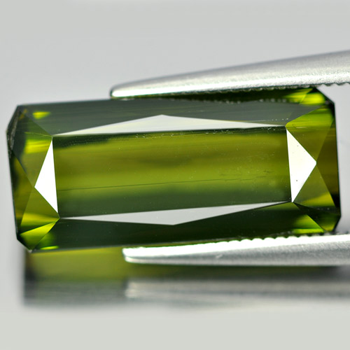 Unheated 9.43 Ct. Natural Lime Green Tourmaline Octagon Shape