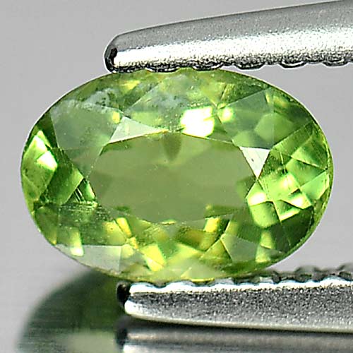 0.61 Ct. Delightful Oval Natural Gem Green Apatite From Tanzania
